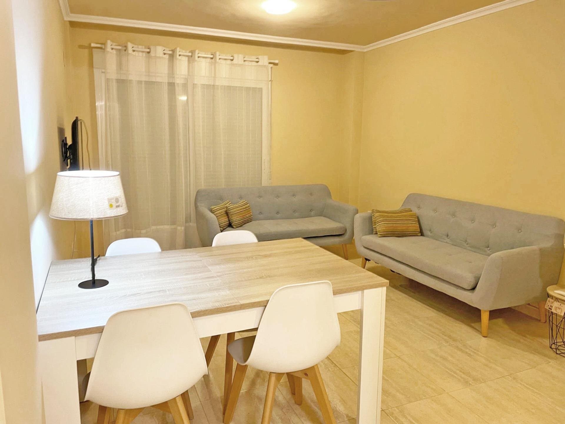 2-Bedroom Apartment in Puerto Deportivo, Guardamar del Segura - 2
