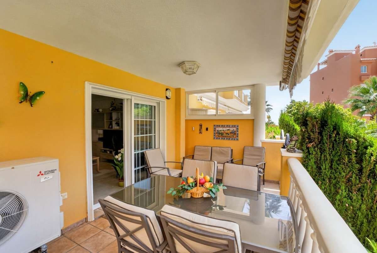 2-Bedroom Apartment in Cabo Roig, Orihuela Costa - 10