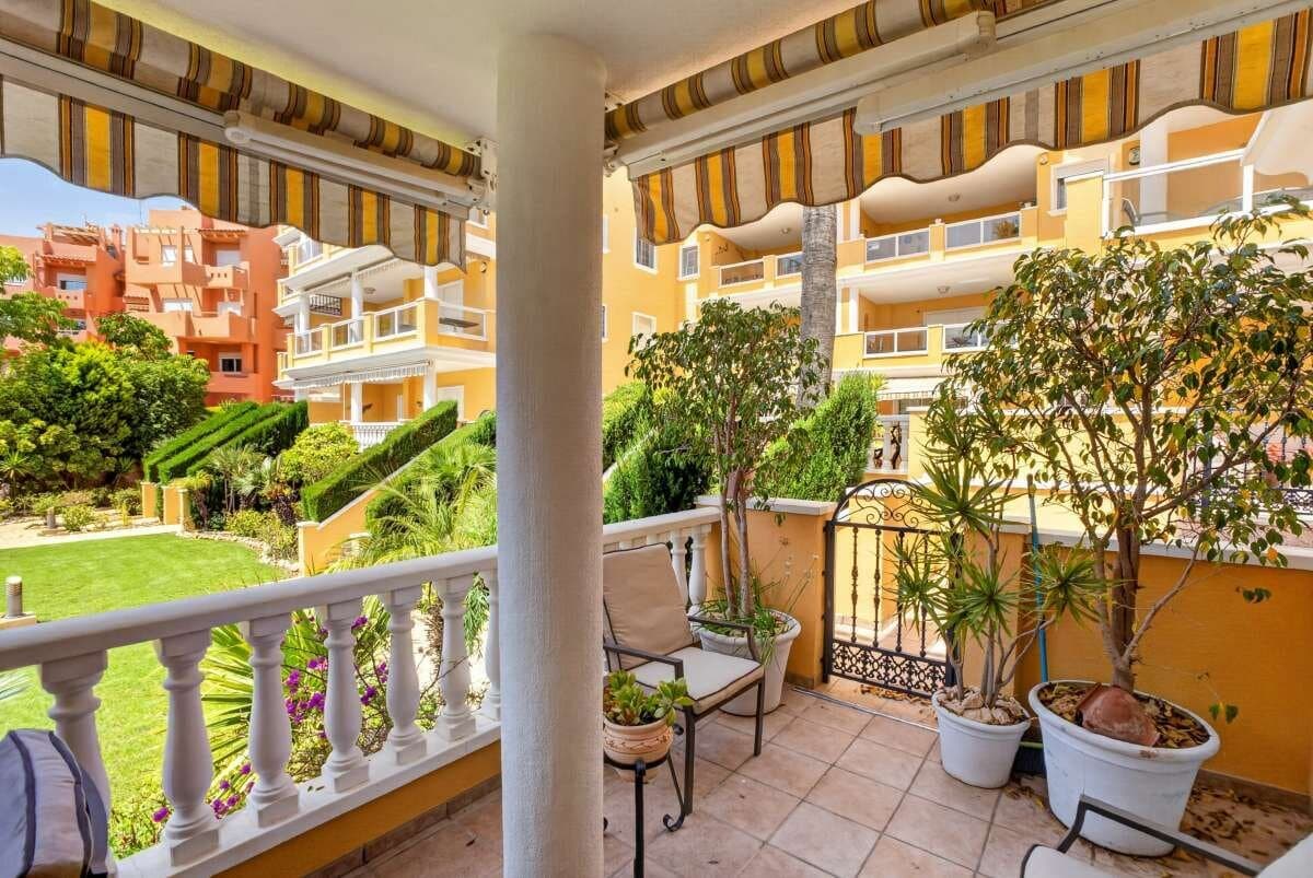 2-Bedroom Apartment in Cabo Roig, Orihuela Costa - 13