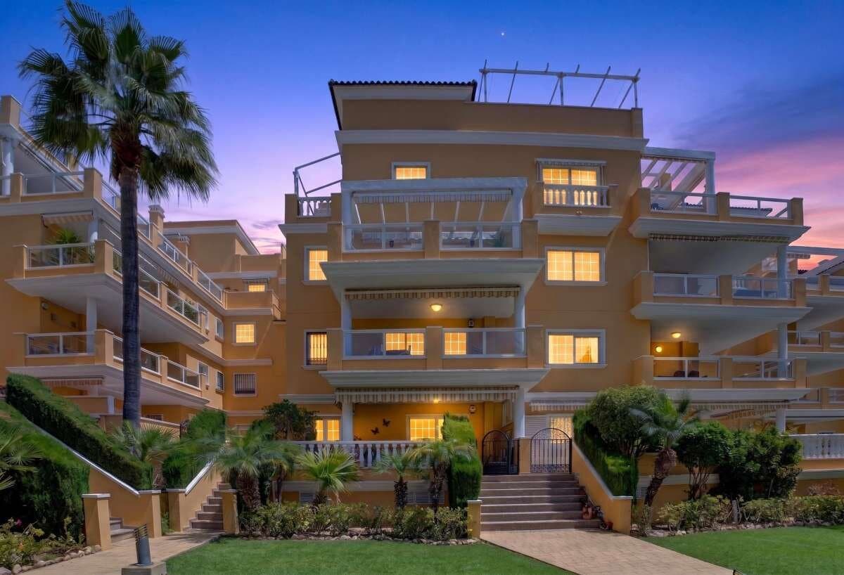 2-Bedroom Apartment in Cabo Roig, Orihuela Costa - 22
