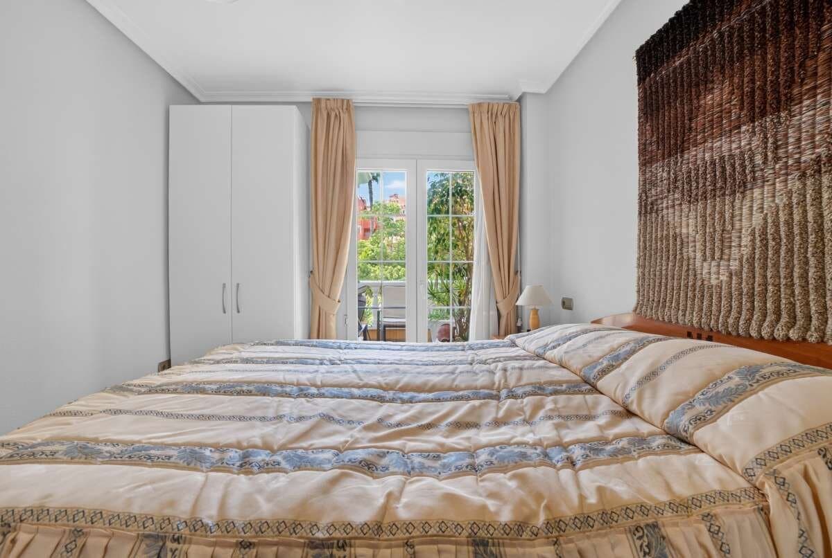 2-Bedroom Apartment in Cabo Roig, Orihuela Costa - 27