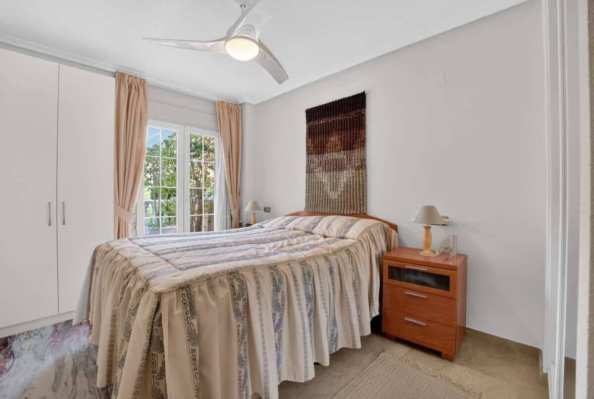 2-Bedroom Apartment in Cabo Roig, Orihuela Costa - 6