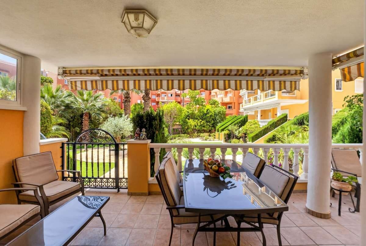 2-Bedroom Apartment in Cabo Roig, Orihuela Costa - 7