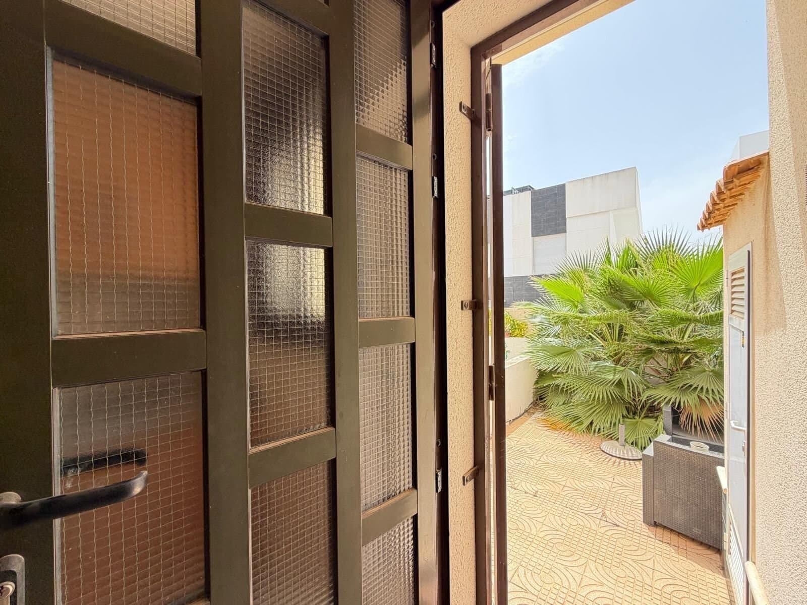 2-Bedroom House in Rojales - 23