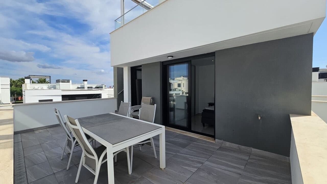 6-Bedroom Villa in Villamartín-las Filipinas, Orihuela Costa - 23