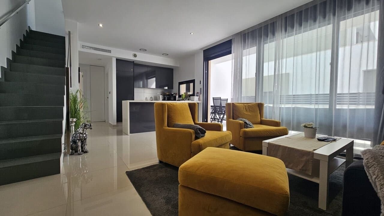 6-Bedroom Villa in Villamartín-las Filipinas, Orihuela Costa - 4