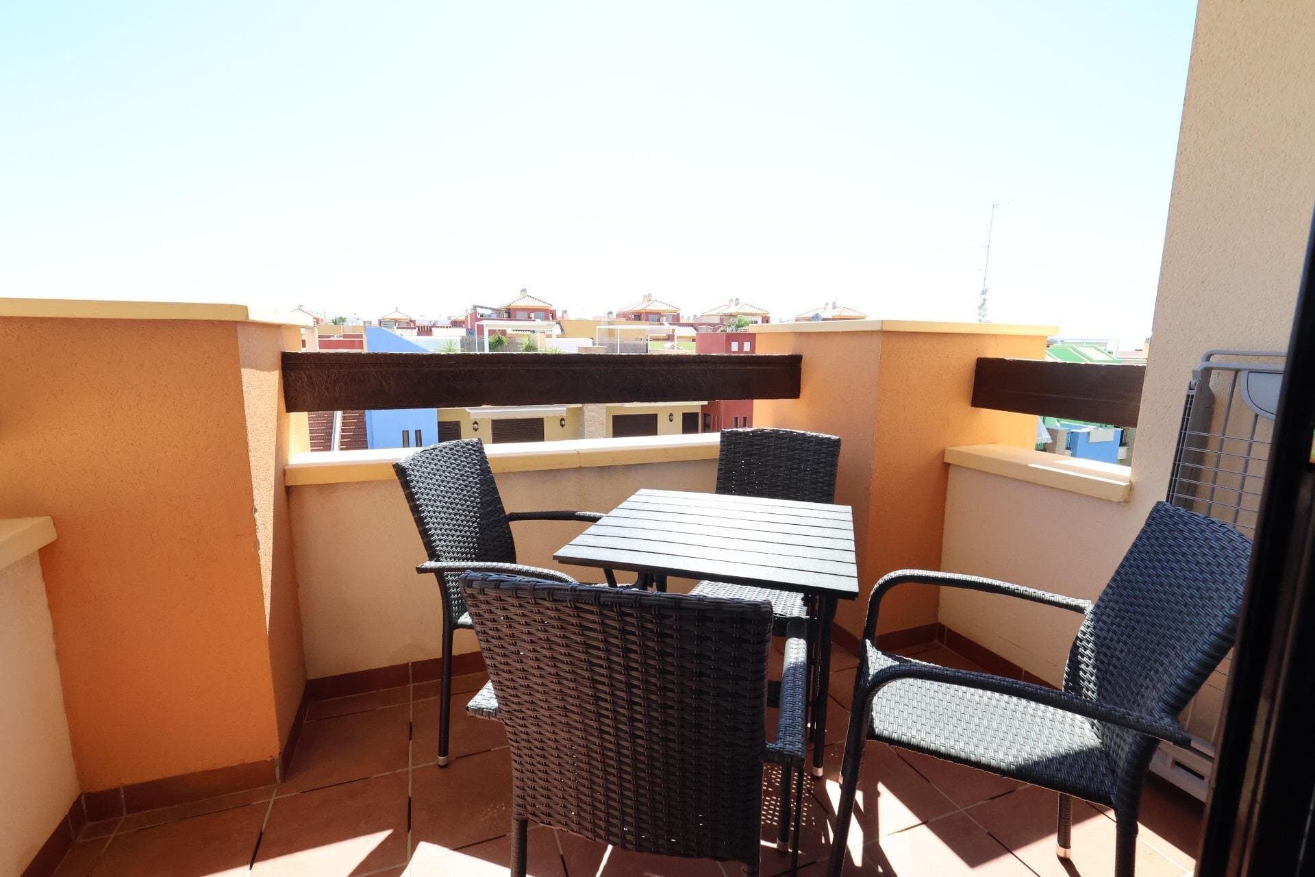 Apartamento de 2 Dormitorios en Lomas de Cabo Roig, Orihuela Costa - 2