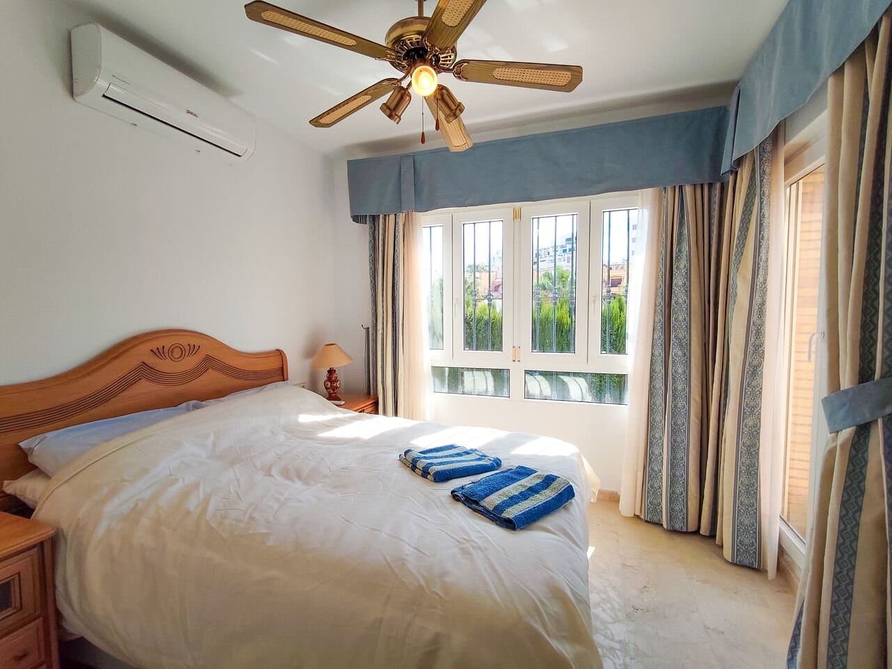 3-Bedroom Villa in Villamartín-las Filipinas, Orihuela Costa - 13