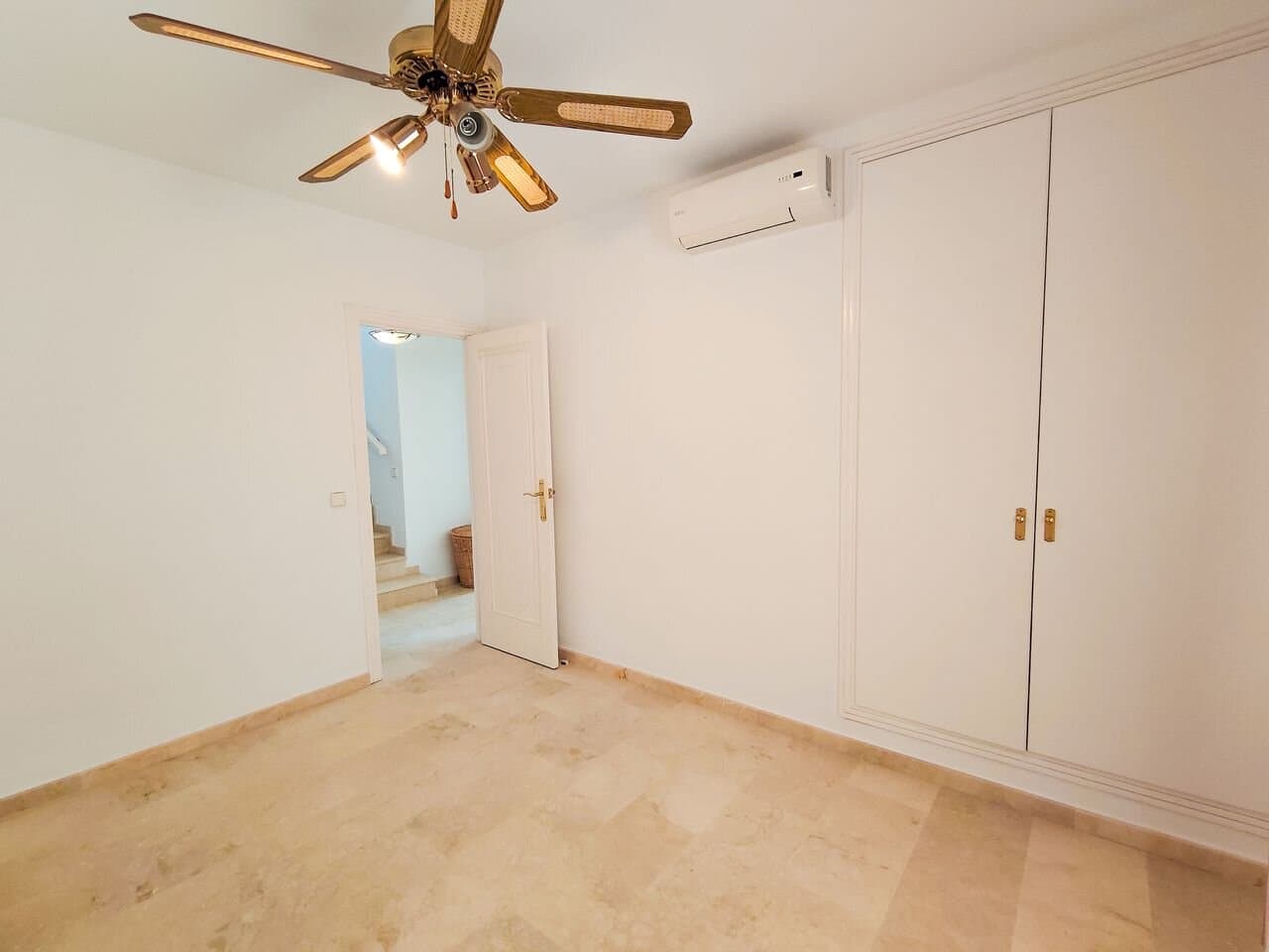 3-Bedroom Villa in Villamartín-las Filipinas, Orihuela Costa - 22