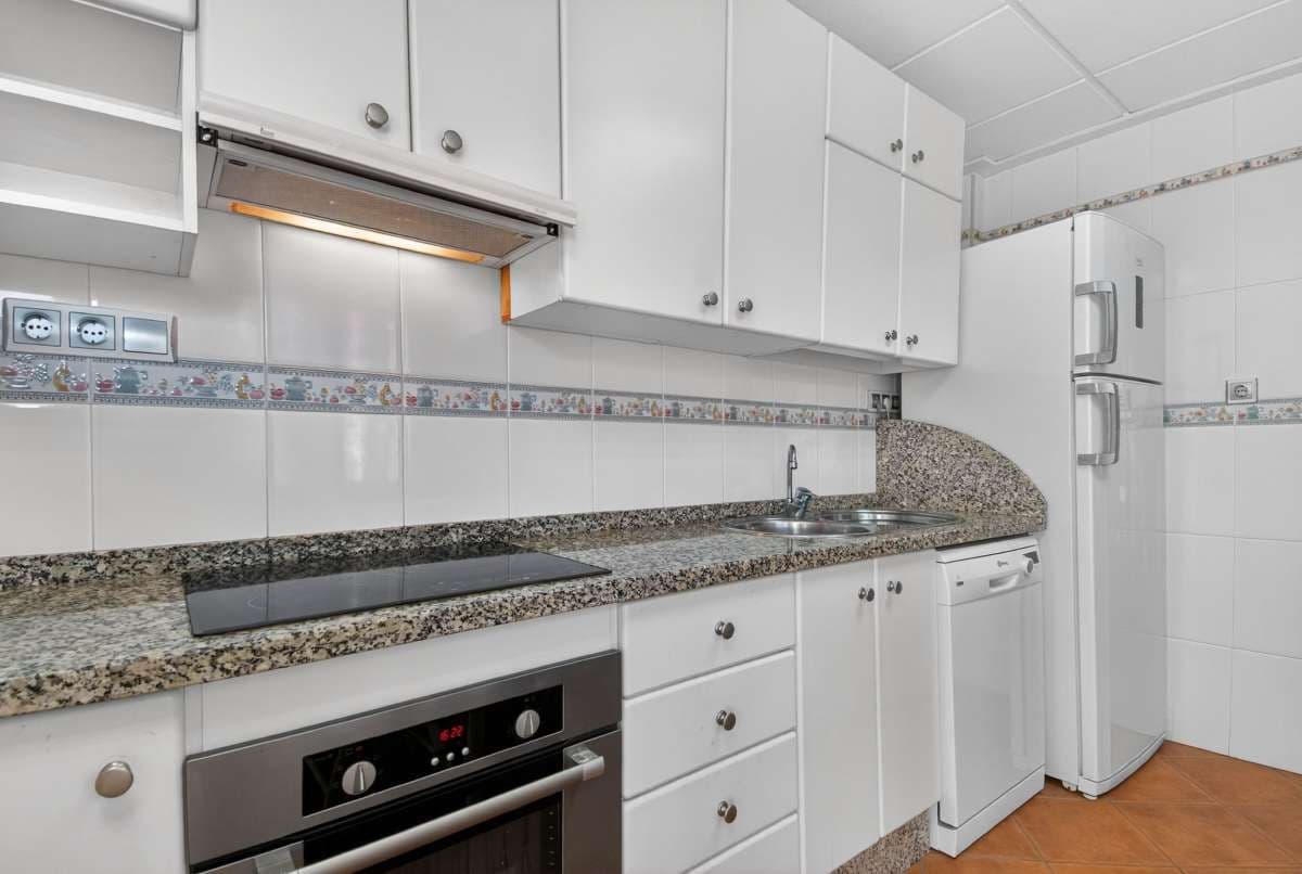 5-Bedroom Villa in La Puntica, Lo Pagan - 10