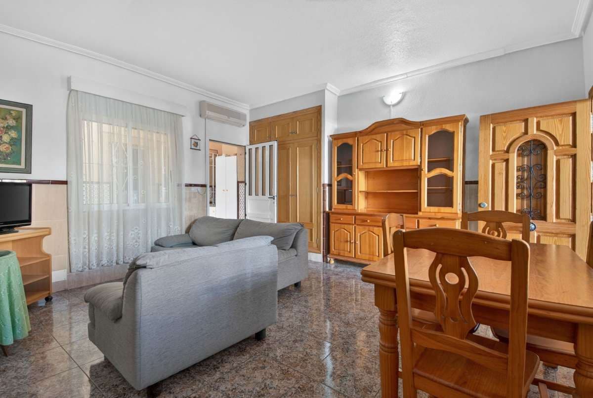 5-Bedroom Villa in La Puntica, Lo Pagan - 24