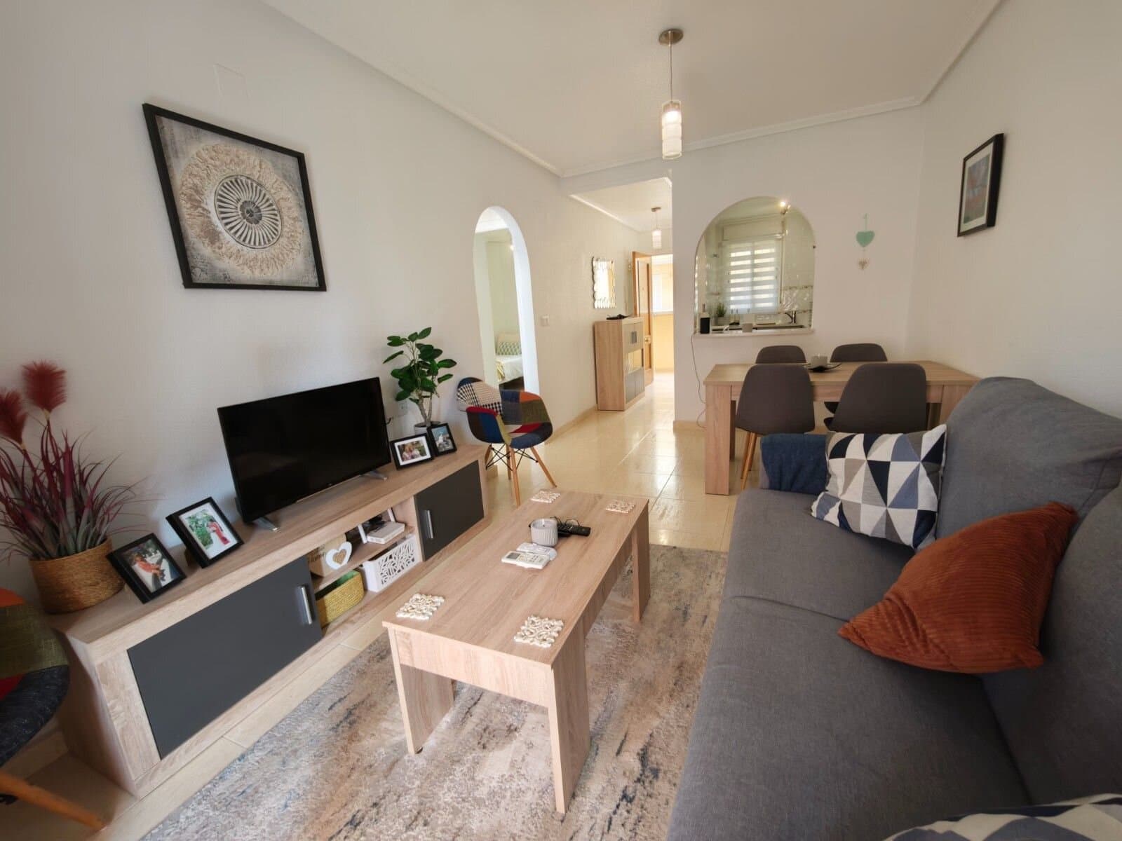 2-Bedroom Apartment in Comunidad Valenciana, Algorfa - 14