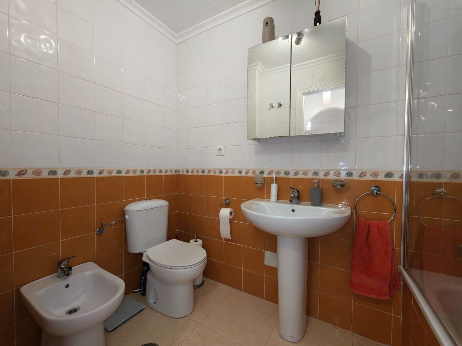 2-Bedroom Apartment in Comunidad Valenciana, Algorfa - 36