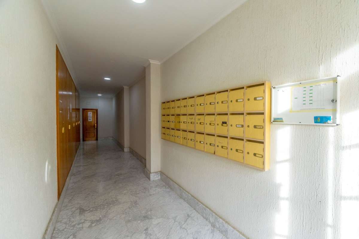 2-Bedroom Apartment in La Puntica, Lo Pagan - 22