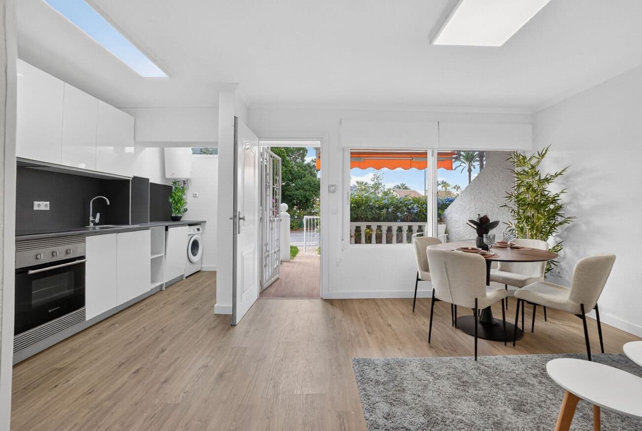 Bungalow de 2 Dormitorios en Las Filipinas, Orihuela Costa - 11