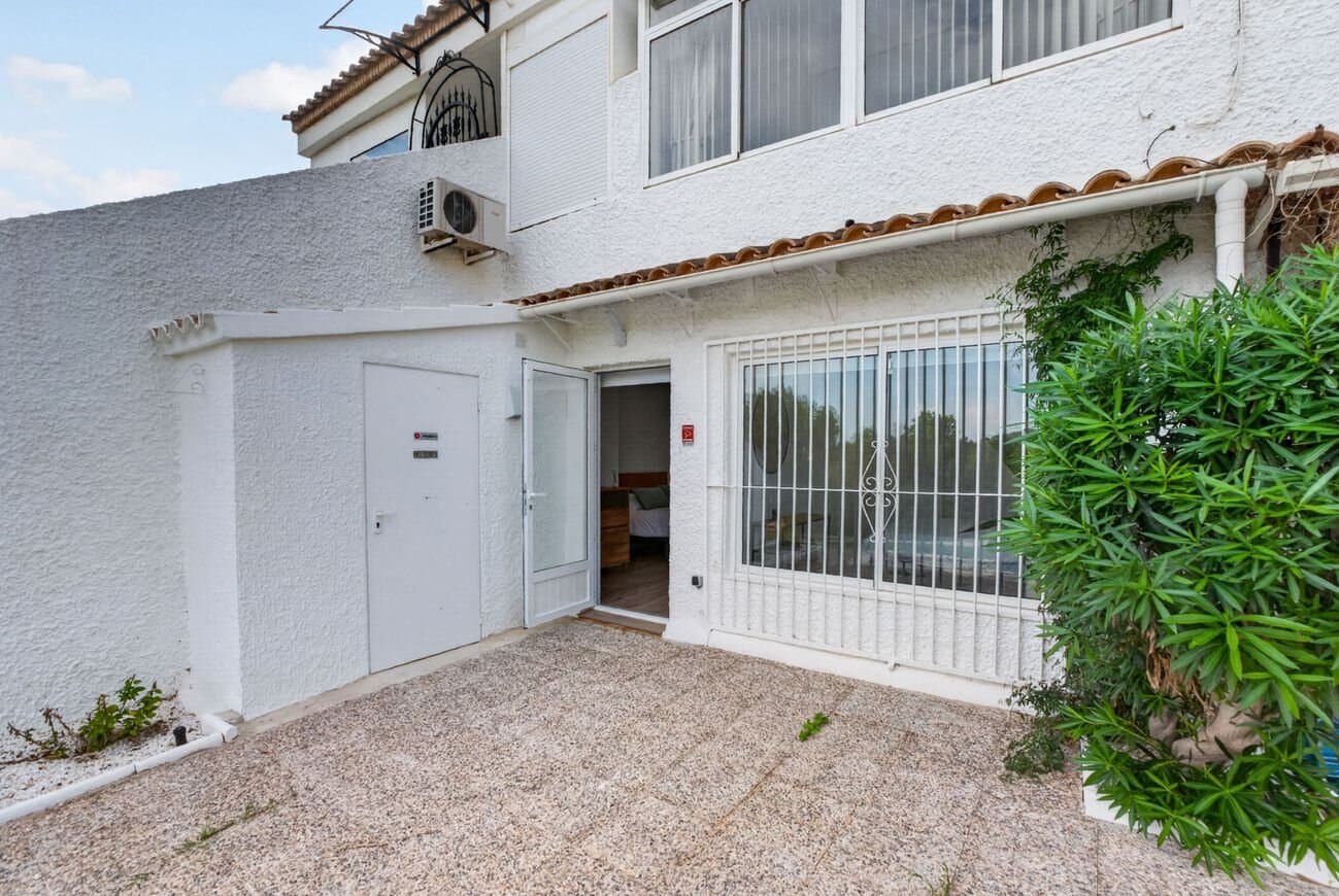 Bungalow de 2 Dormitorios en Las Filipinas, Orihuela Costa - 8