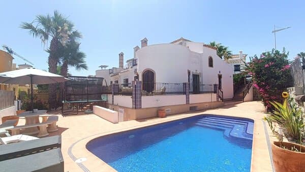 Villa de 3 Dormitorios en Comunidad Valenciana, Algorfa