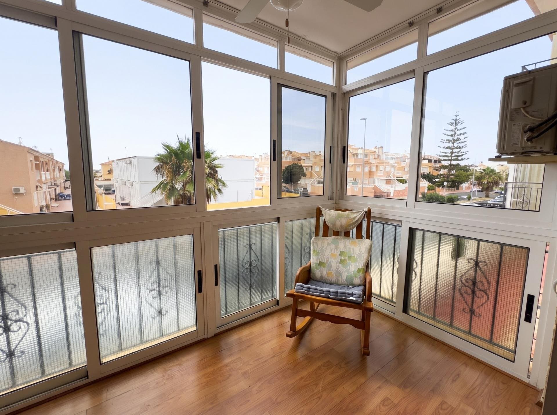 1-Bedroom Apartment in La Veleta, Torrevieja - 2