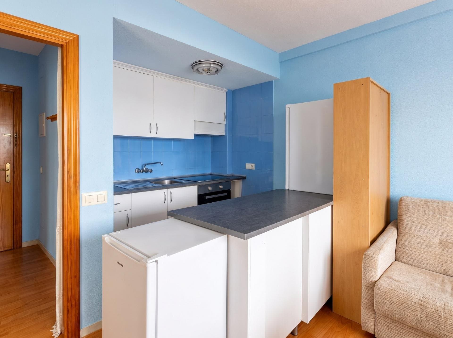 1-Bedroom Apartment in La Veleta, Torrevieja - 3