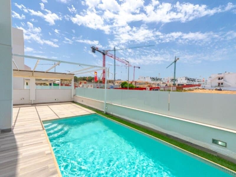 Villa de 4 Dormitorios en Los Balcones, Torrevieja - 2