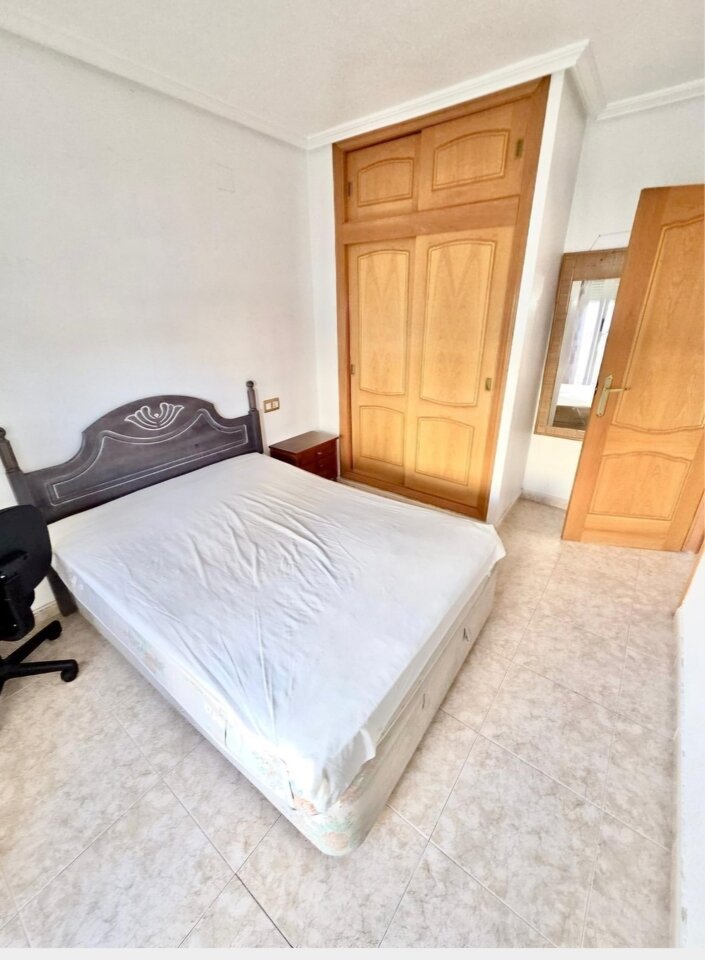 3-Bedroom House in La Zenia, Orihuela Costa - Image 16