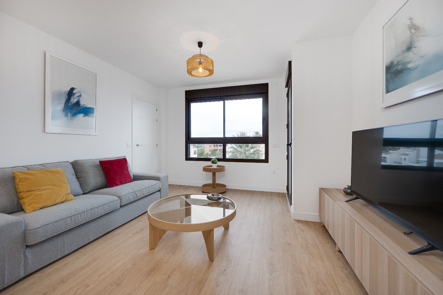 2-Bedroom Apartment in Pau 8, Orihuela Costa - Image 9