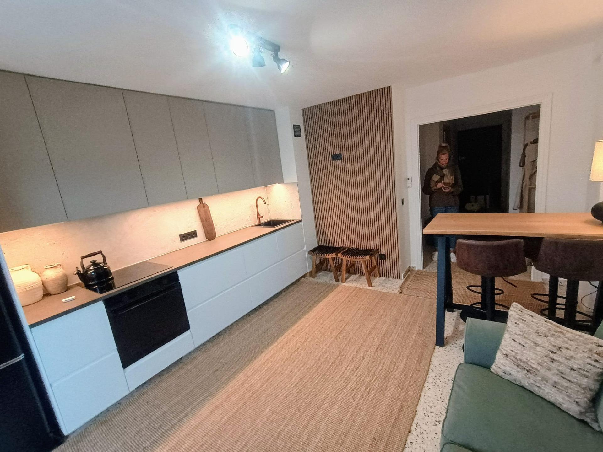 2-Bedroom Apartment in Urbanizaciones, Guardamar del Segura - Image 4