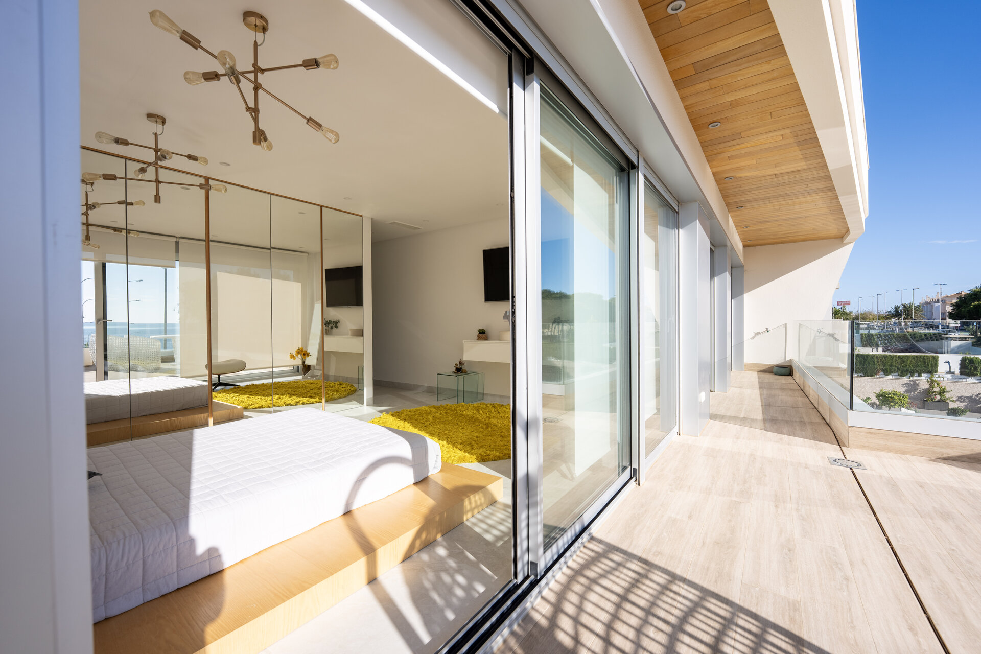 Villa met 4 Slaapkamers in Campoamor, Orihuela Costa - Image 19