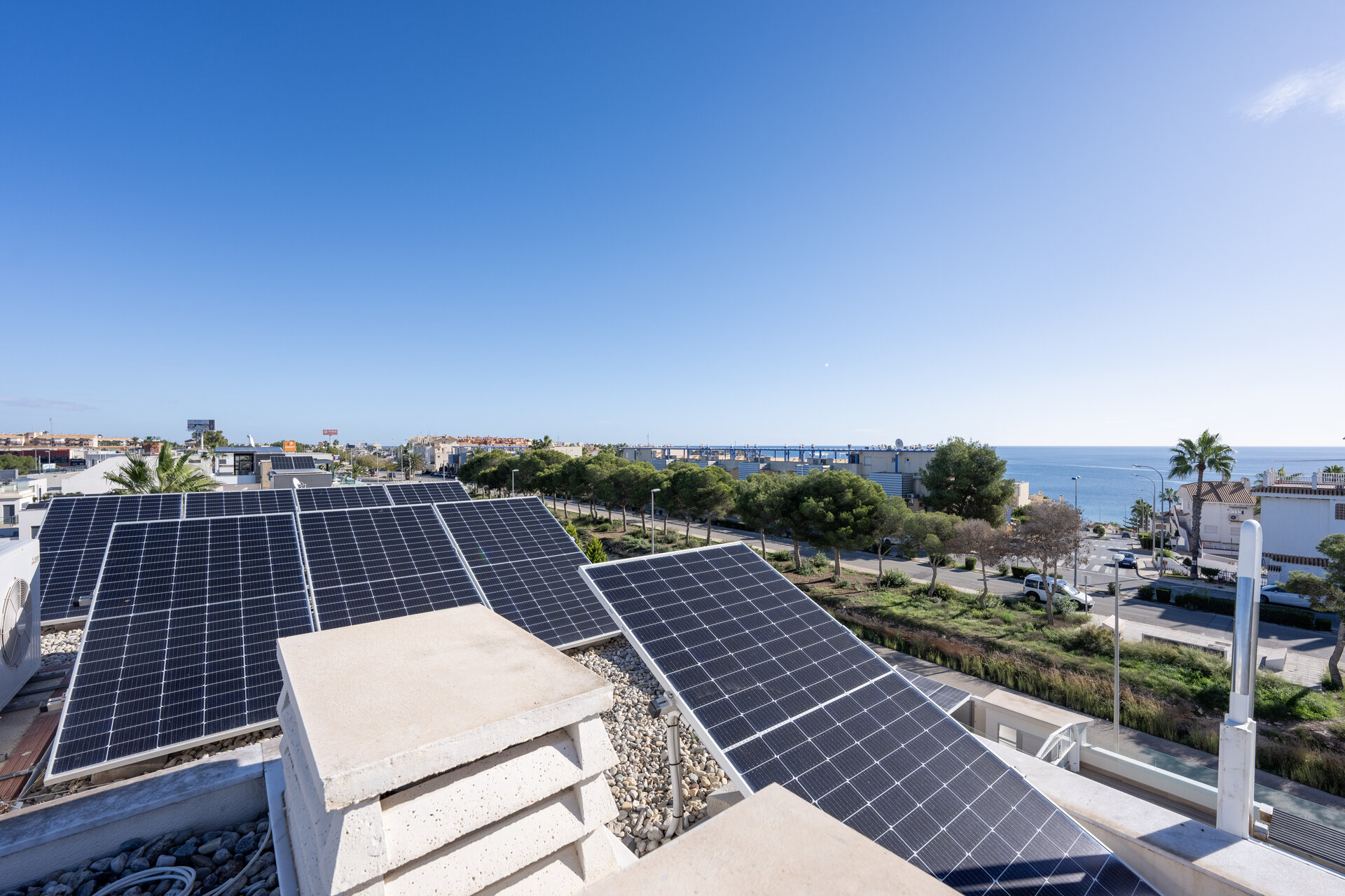 Villa met 4 Slaapkamers in Campoamor, Orihuela Costa - Image 28