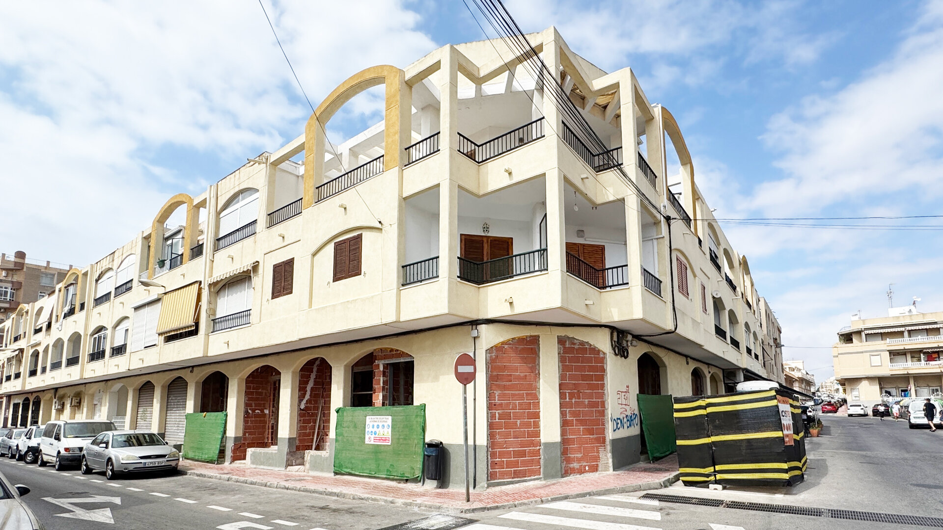 Mieszkanie z 1 Sypialniami w, Torrevieja - Image 2