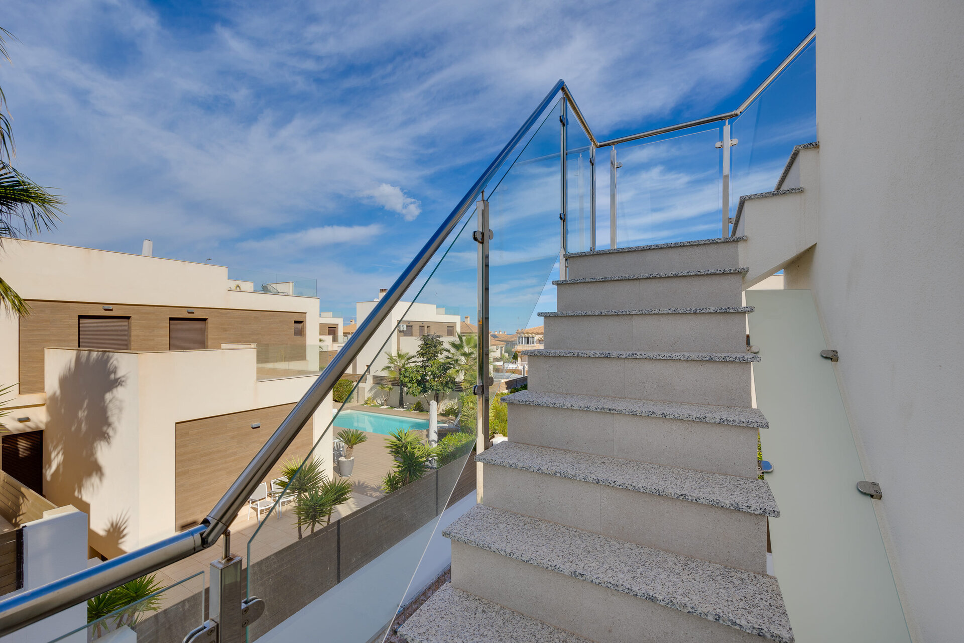 4-Bedroom Townhouse in Torrevieja - Image 9