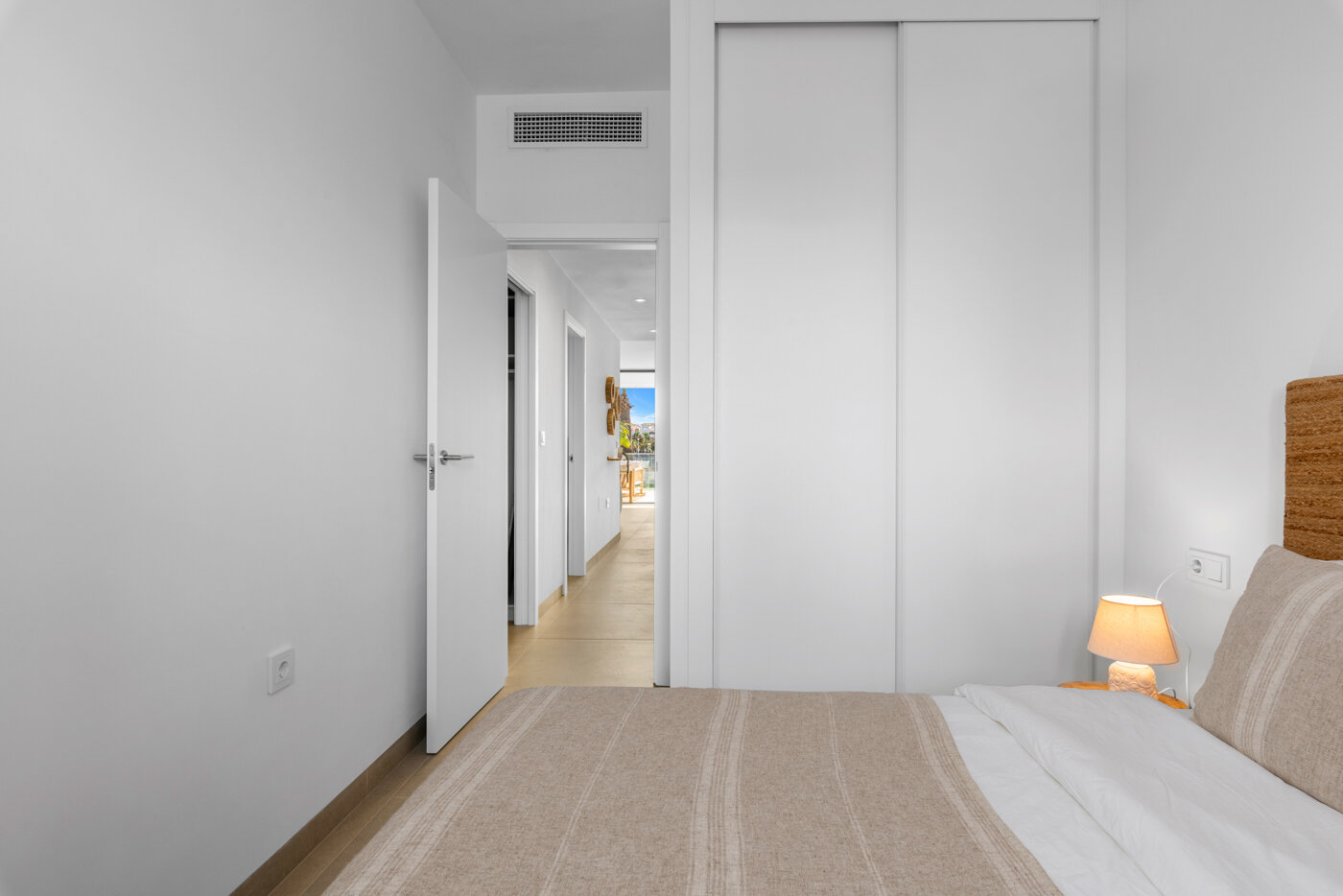 Penthouse met 2 Slaapkamers in Islas Menores - Image 20