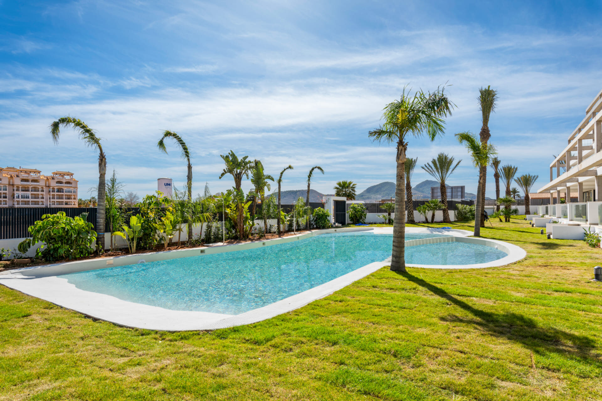 Penthouse met 2 Slaapkamers in Islas Menores - Image 8