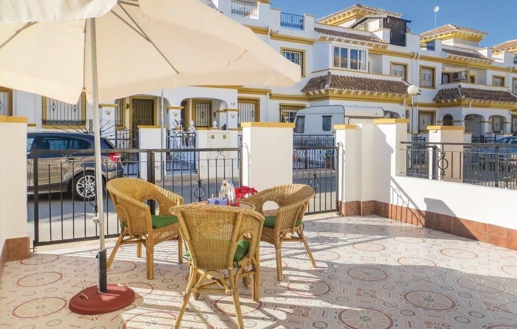 3-Zimmer Haus in Carrefour, Torrevieja - Image 2