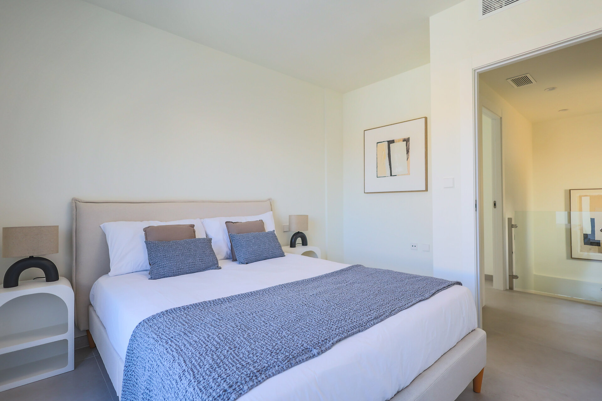 3-Bedroom Villa in Orihuela Costa - Image 21