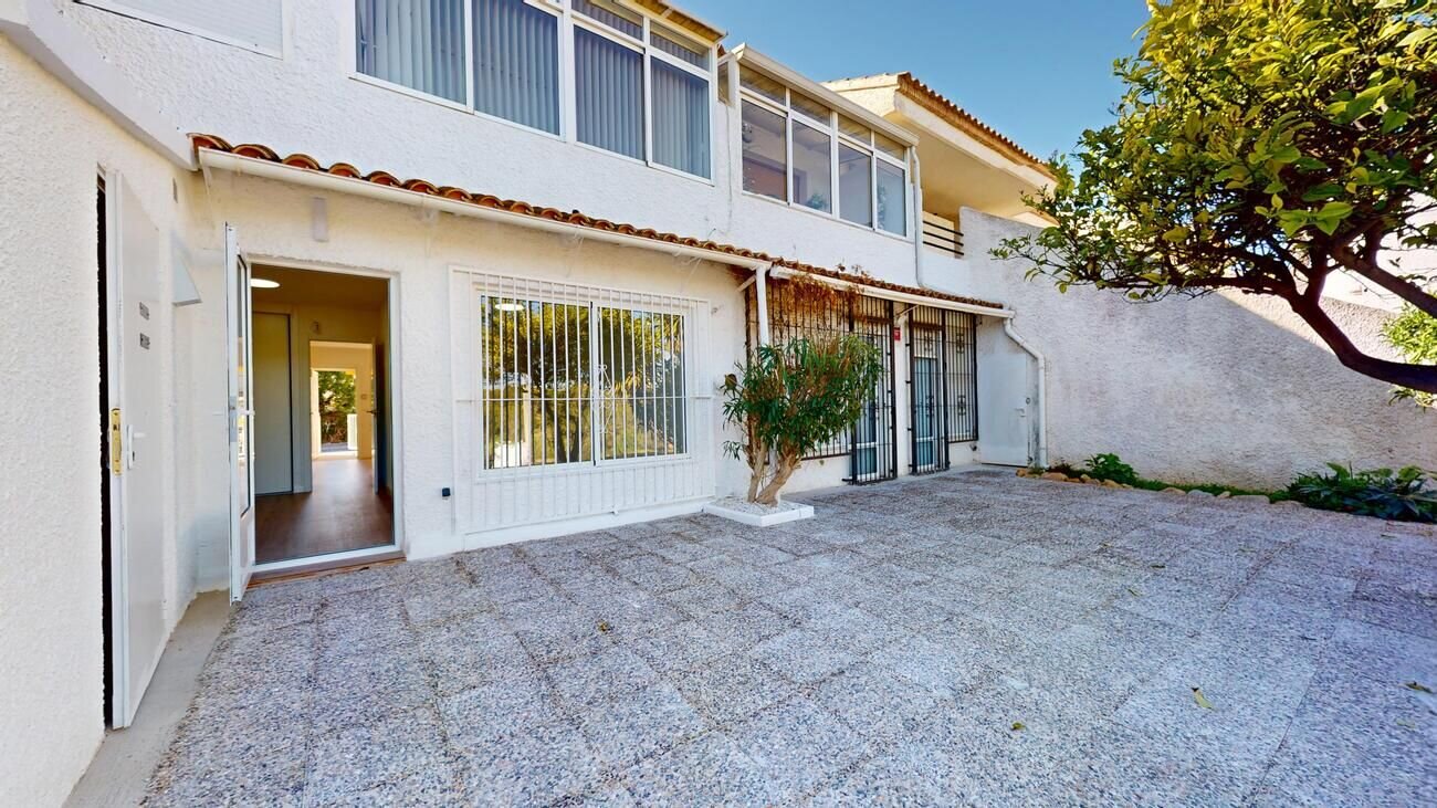 2-Bedroom Bungalow in Las Filipinas, Orihuela Costa - Image 20