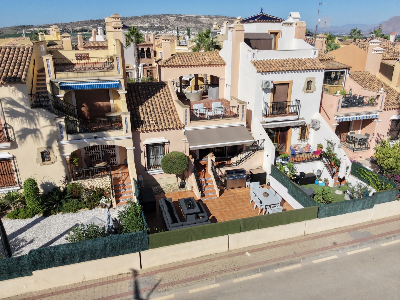 2-Bedroom Bungalow in Comunidad Valenciana, Algorfa - Image 1