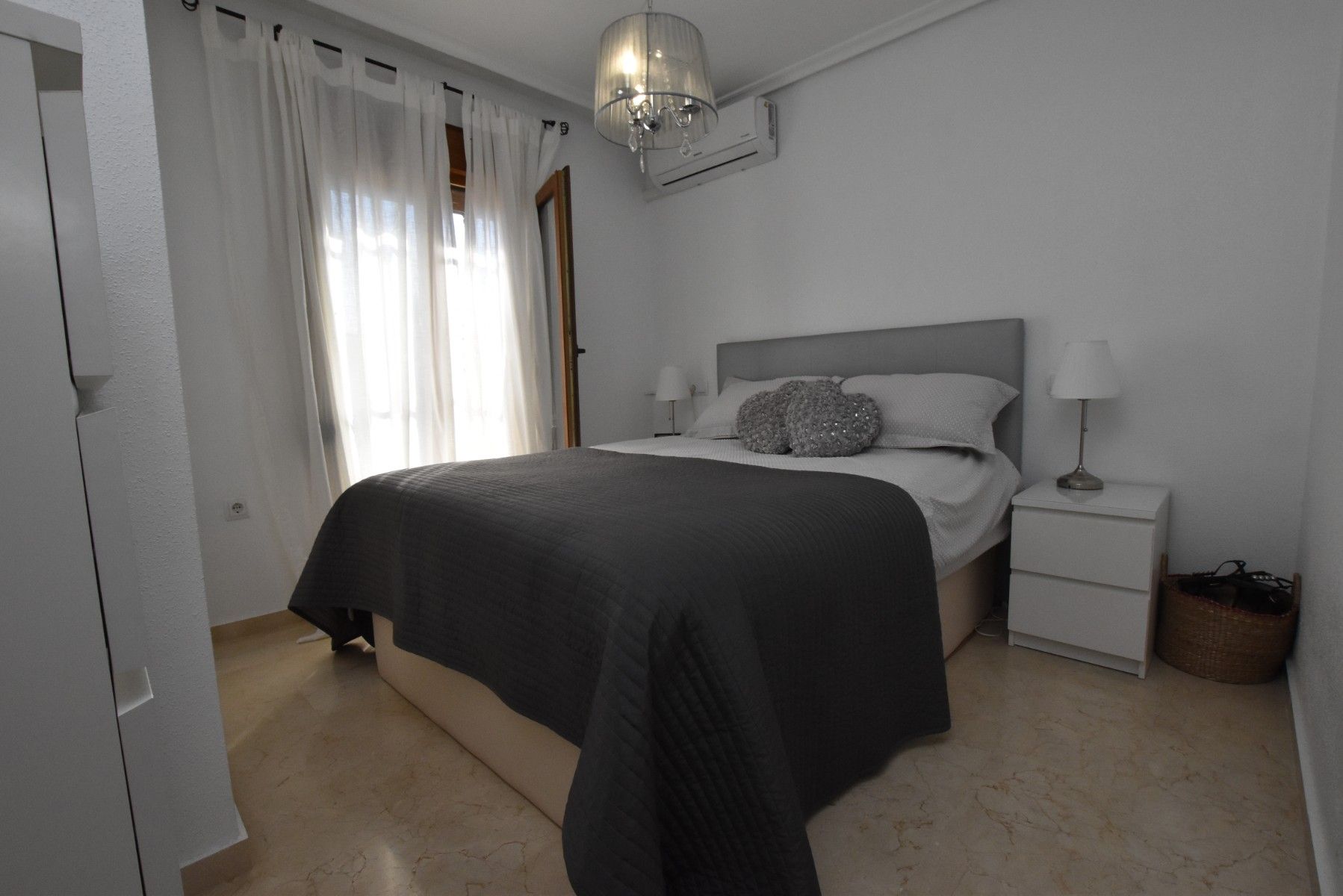 2-Bedroom Bungalow in Comunidad Valenciana, Algorfa - Image 13