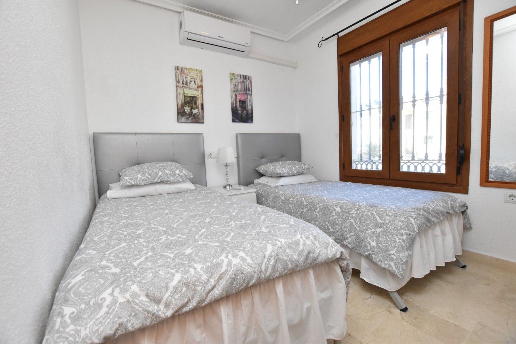 2-Bedroom Bungalow in Comunidad Valenciana, Algorfa - Image 15