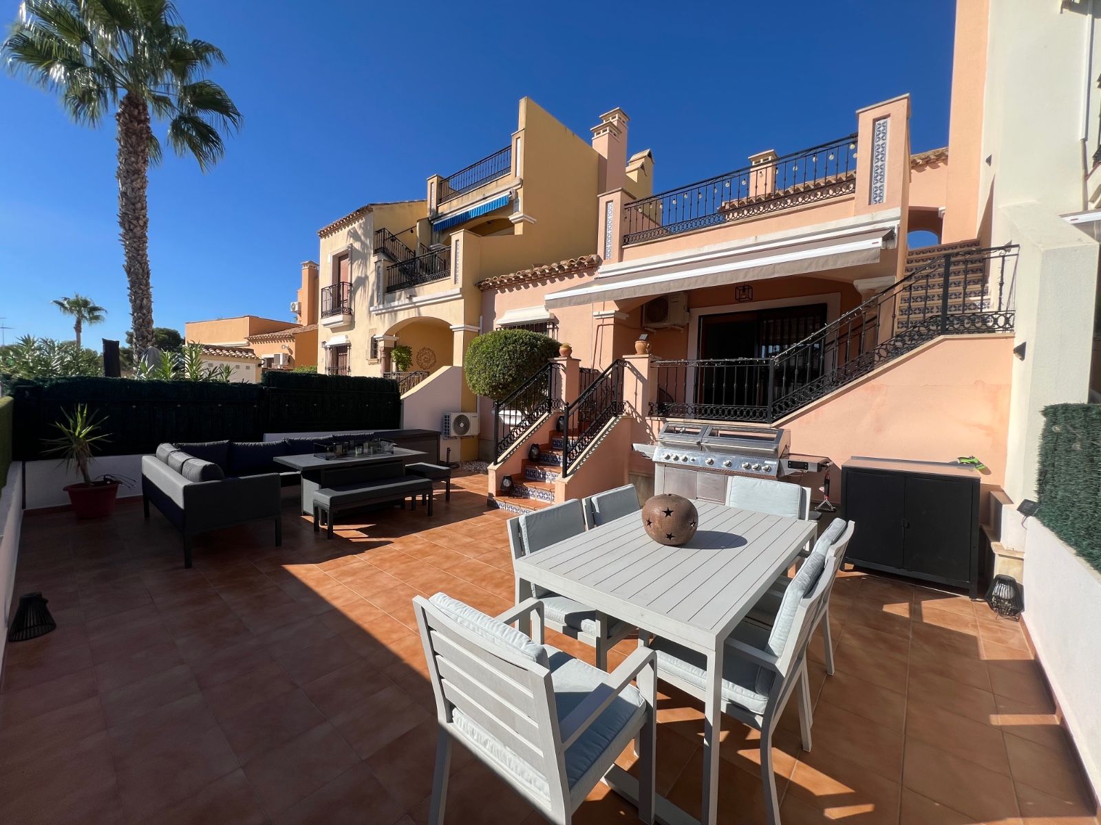 2-Bedroom Bungalow in Comunidad Valenciana, Algorfa - Image 3