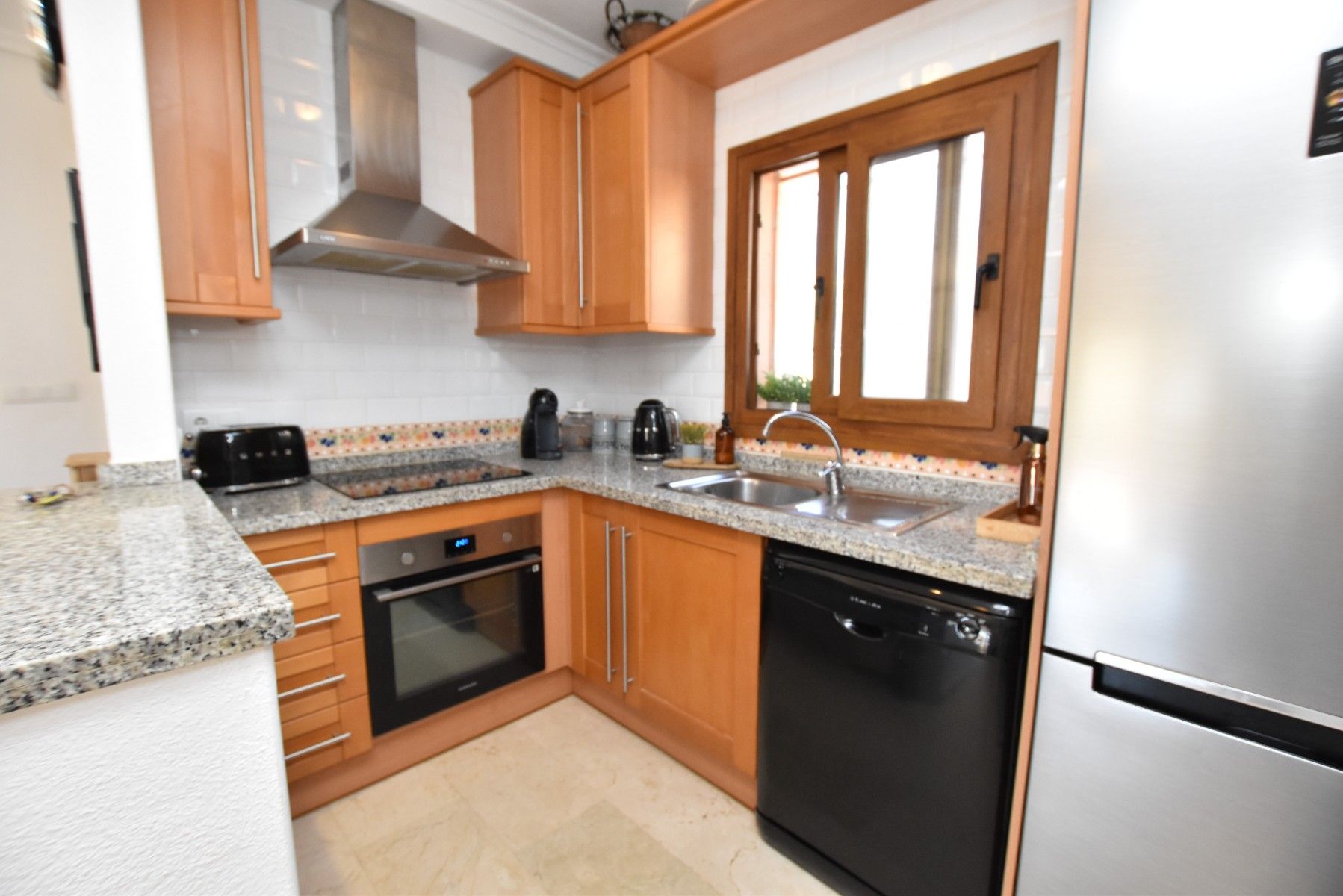 2-Bedroom Bungalow in Comunidad Valenciana, Algorfa - Image 7