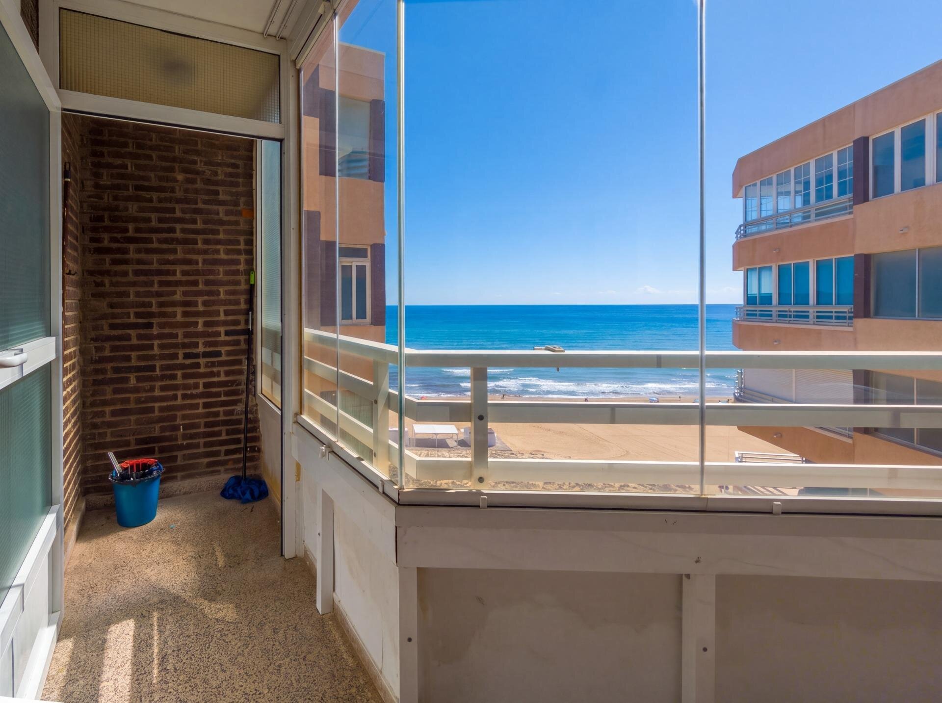 3-Bedroom Apartment in La Mata Pueblo, Torrevieja - Image 4