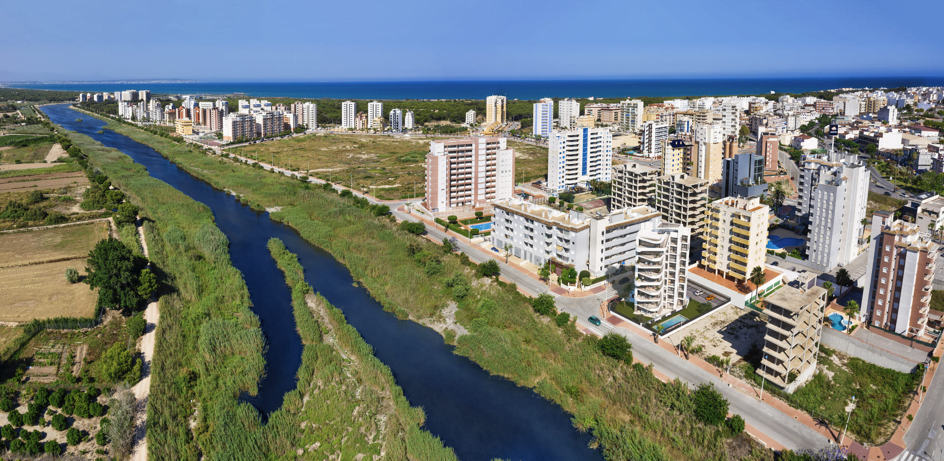 3-Bedroom Apartment in Guardamar del Segura - Image 16