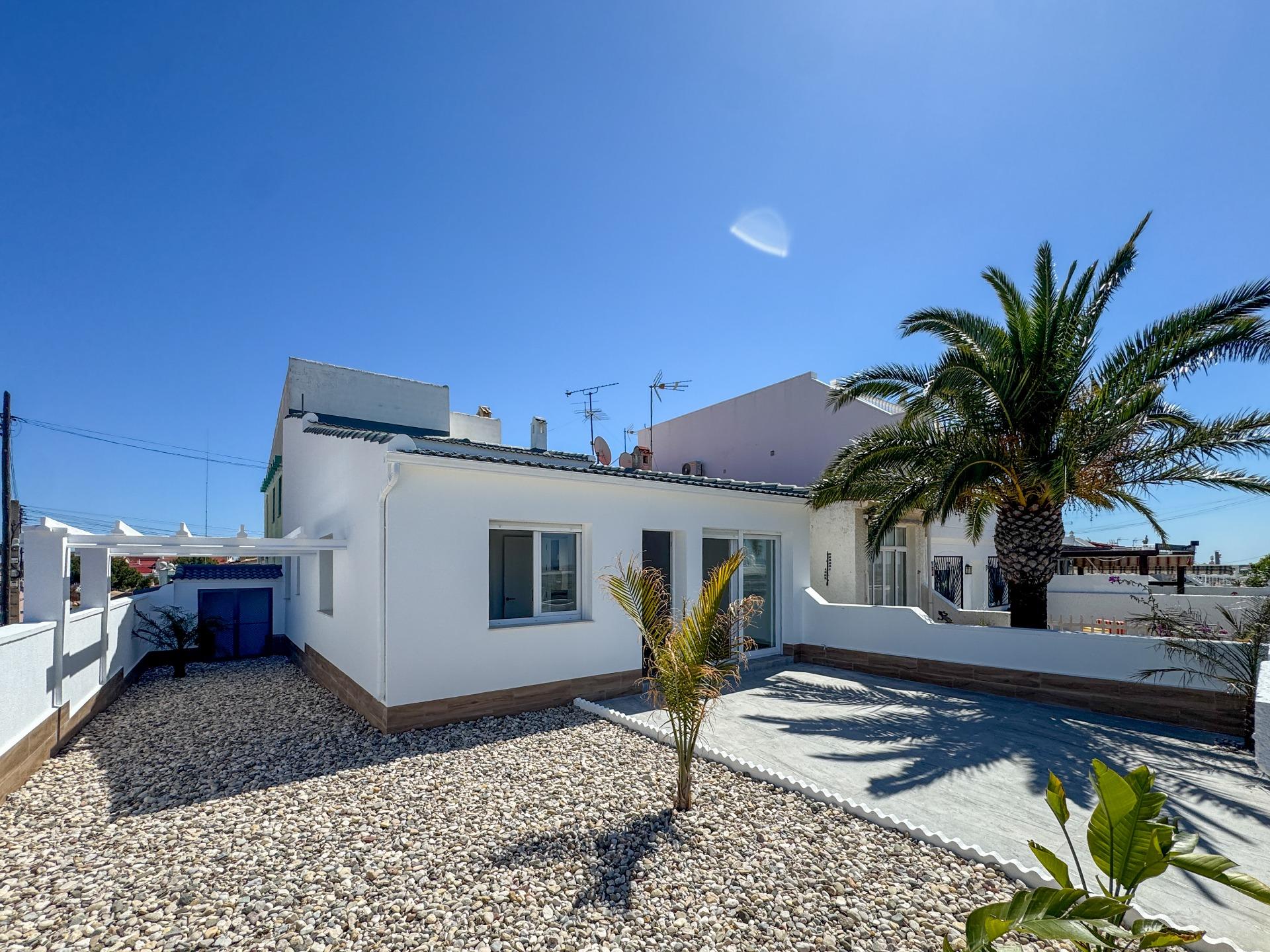 3-Bedroom Semi-detached house in Residencial Benimar, Rojales - Image 1