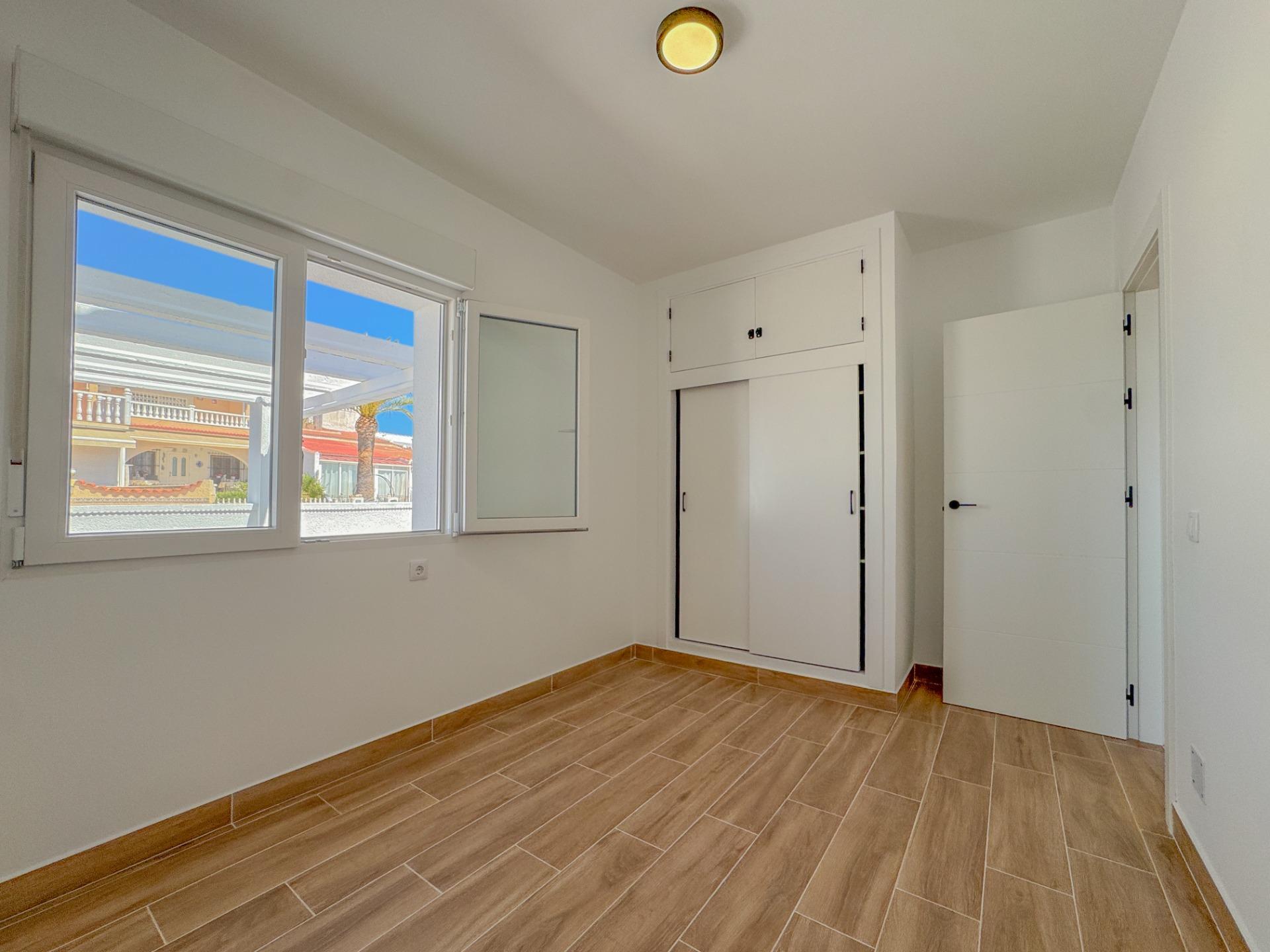 3-Bedroom Semi-detached house in Residencial Benimar, Rojales - Image 13