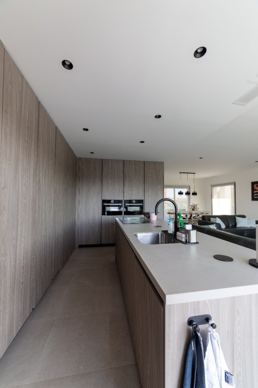 4-Bedroom Villa in Los Montesinos - Image 4