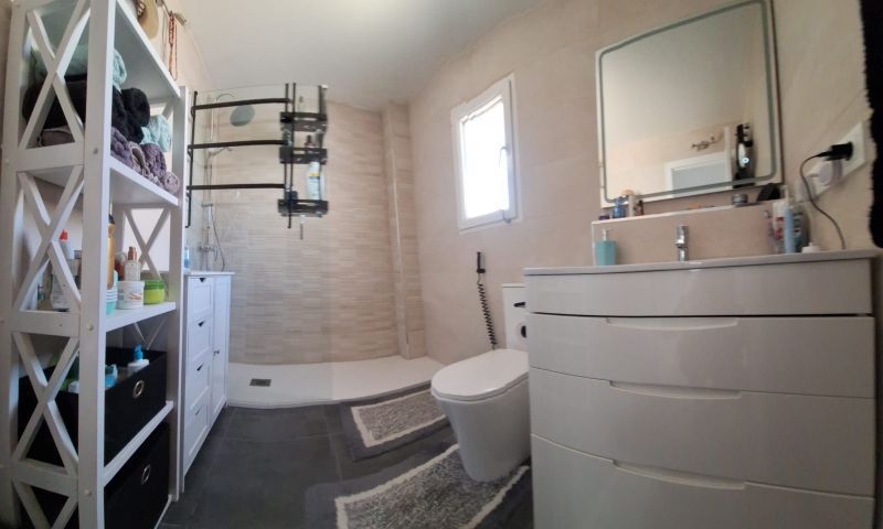 3-Bedroom Villa in San Miguel de Salinas - Image 21