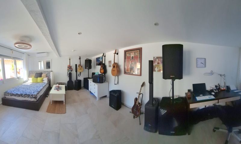 3-Bedroom Villa in San Miguel de Salinas - Image 25