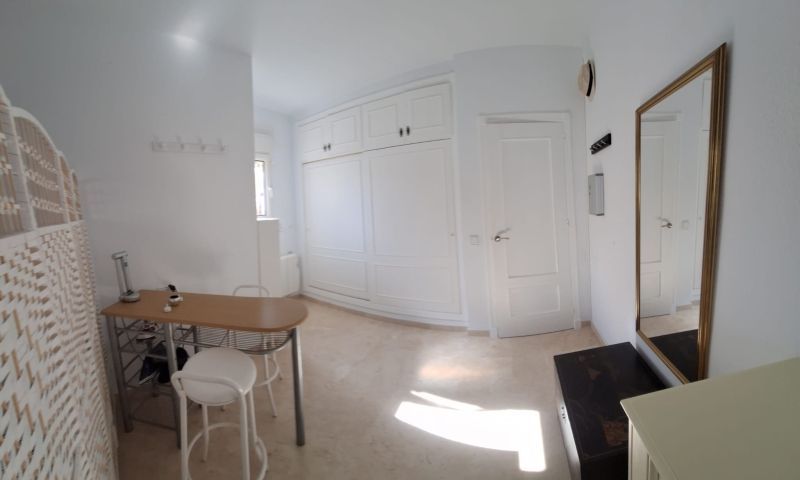 3-Bedroom Villa in San Miguel de Salinas - Image 31