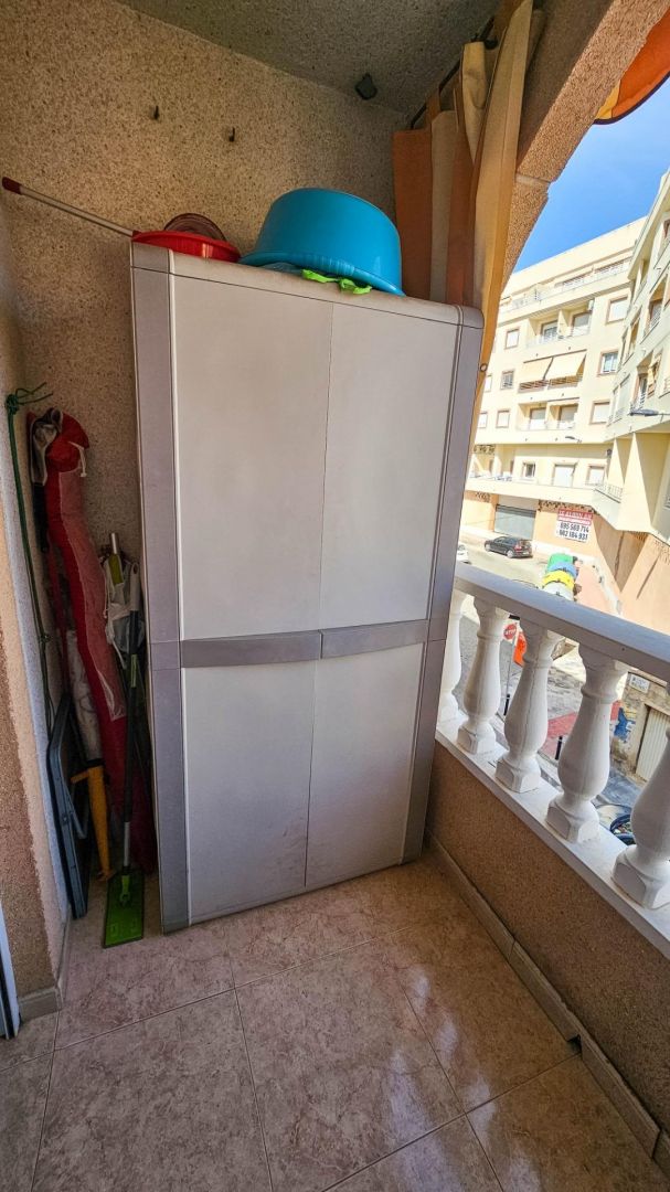 2-Bedroom Apartment in Torrevieja - Image 15